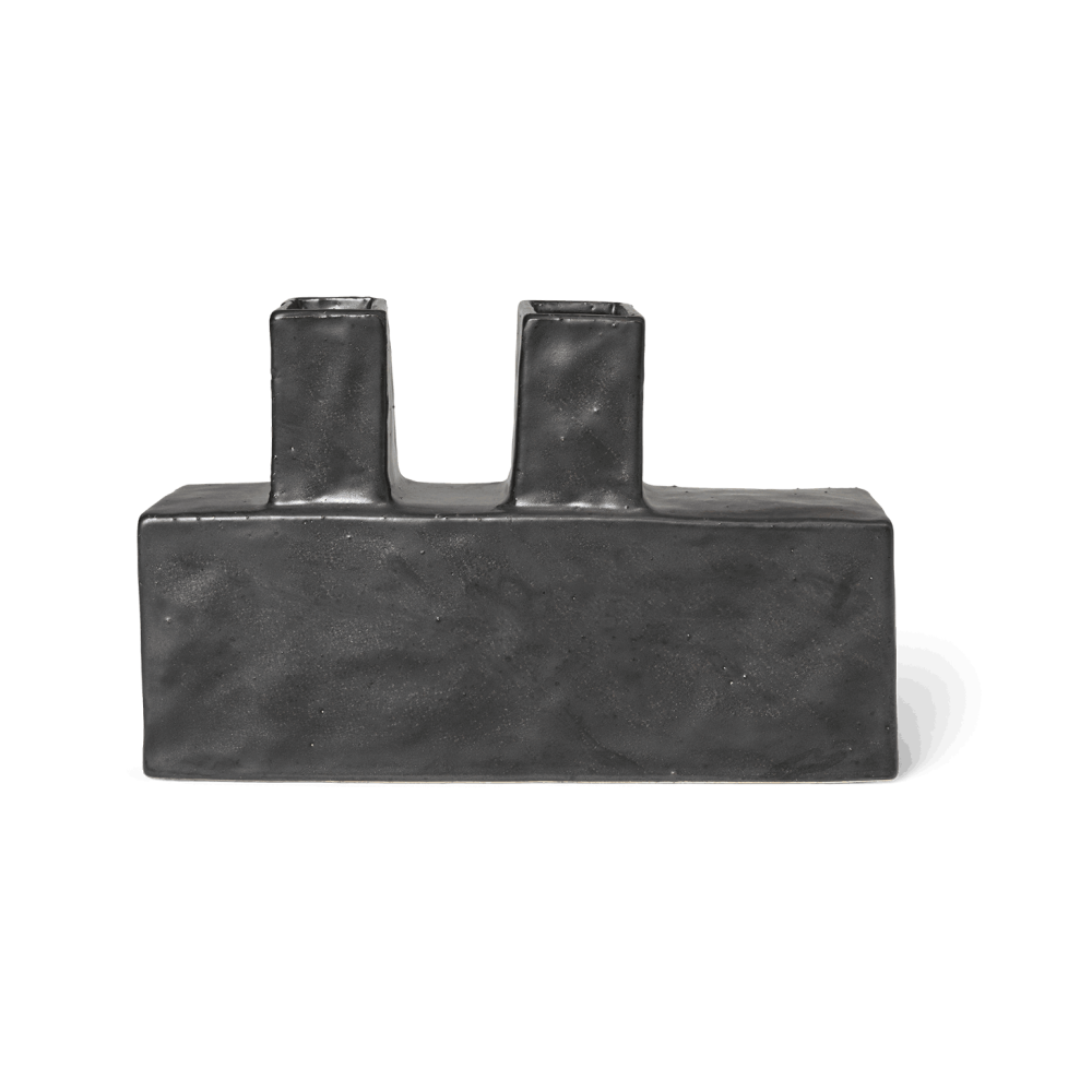 Koa vas H17, Black