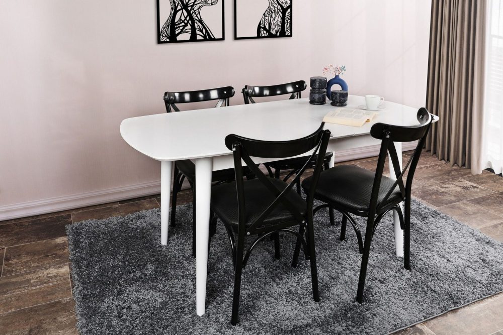 Indumati Matbord 130x75x130 cm