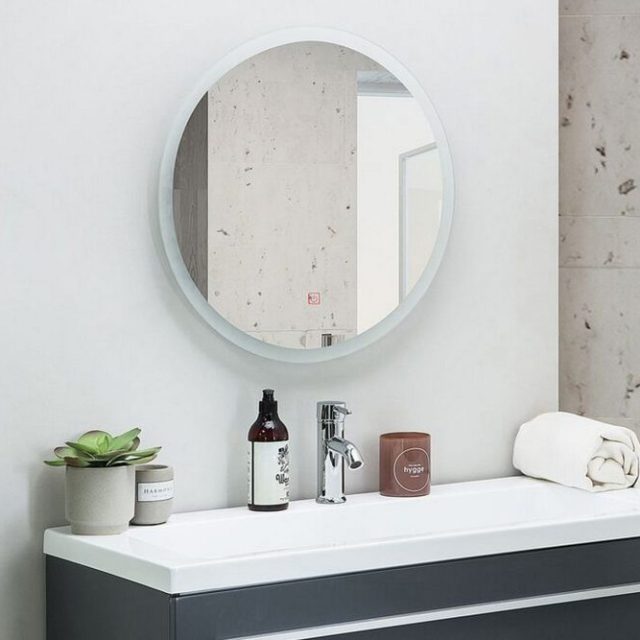 Cutberto Spegel LED-belysning