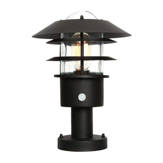 Sockellampa Elstead Lighting Helsingor