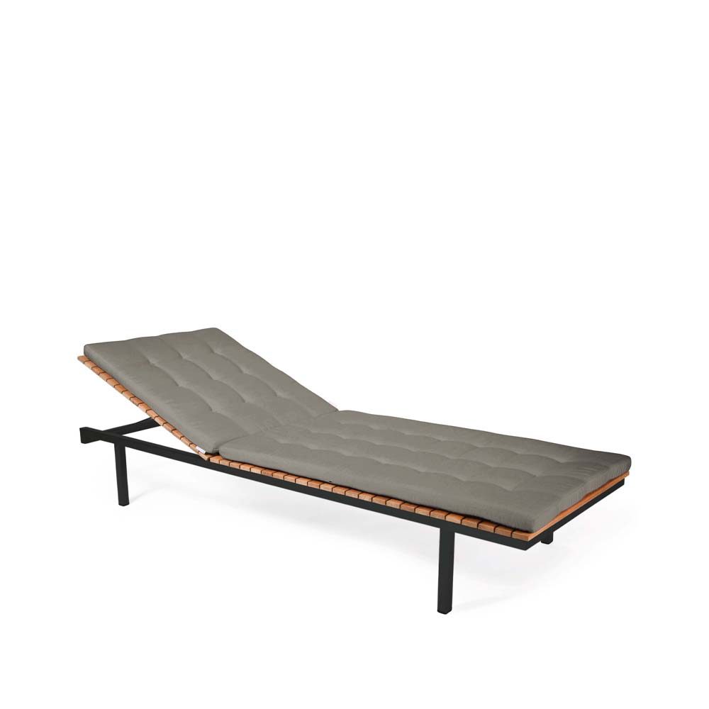 Häringe solsäng, Sunbrella Natté Nature Grey-teak-svart