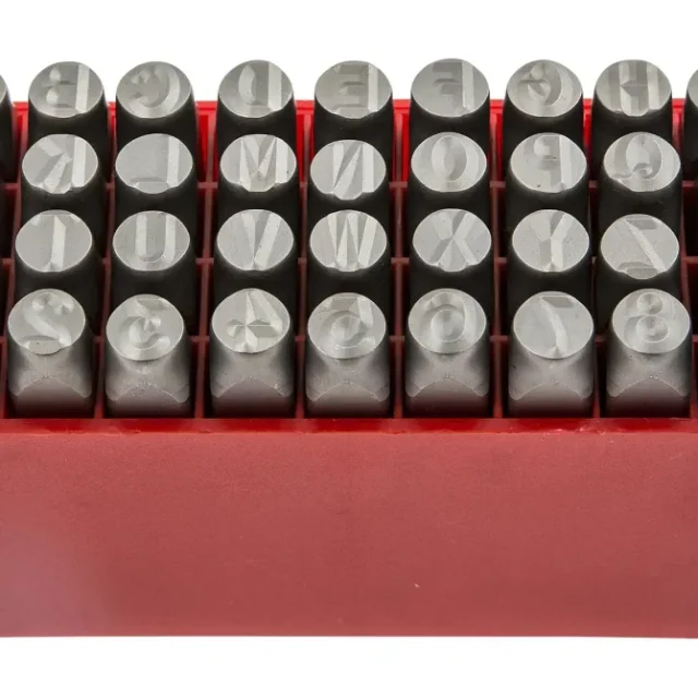 PELA 497922 Bokstavsstans med siffror, 8 mm, 36 delar